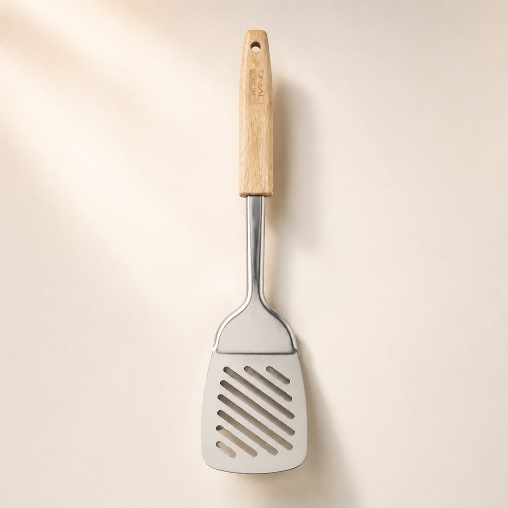 SPATULE AJOURÉE BOIS ET INOX GAMME TROUVAILLES DE GRAND-MERE L 34 CM AVEC MANCHE EN HÊTRE